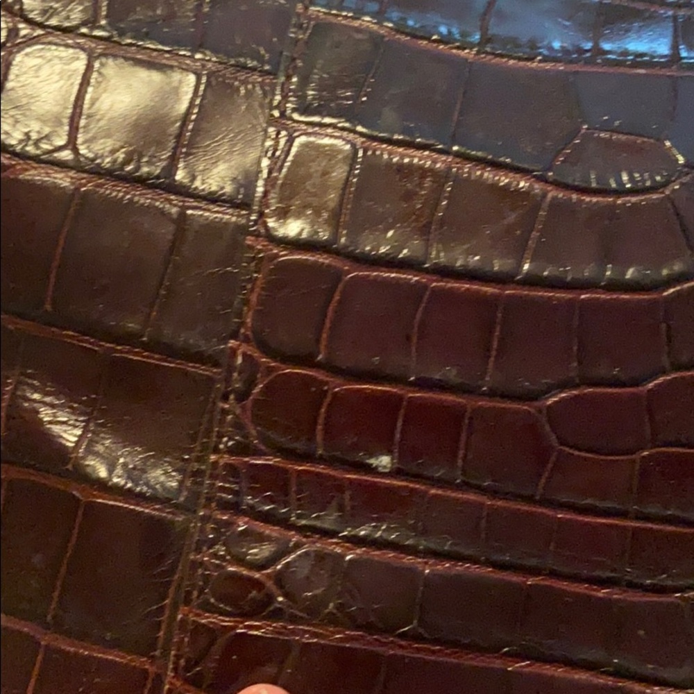 Micheal Kors Purse - Picture 5 of 8